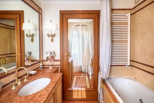 Apartament Panoramic Luxury Penthouse 6 People Mediolan Włochy