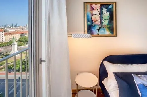 Apartament Panoramic Luxury Penthouse 6 People Mediolan 0*,  Włochy